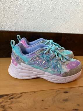 Skechers Kids Dream Racer Wing Brites Light-Up Butterfly Shoes 13